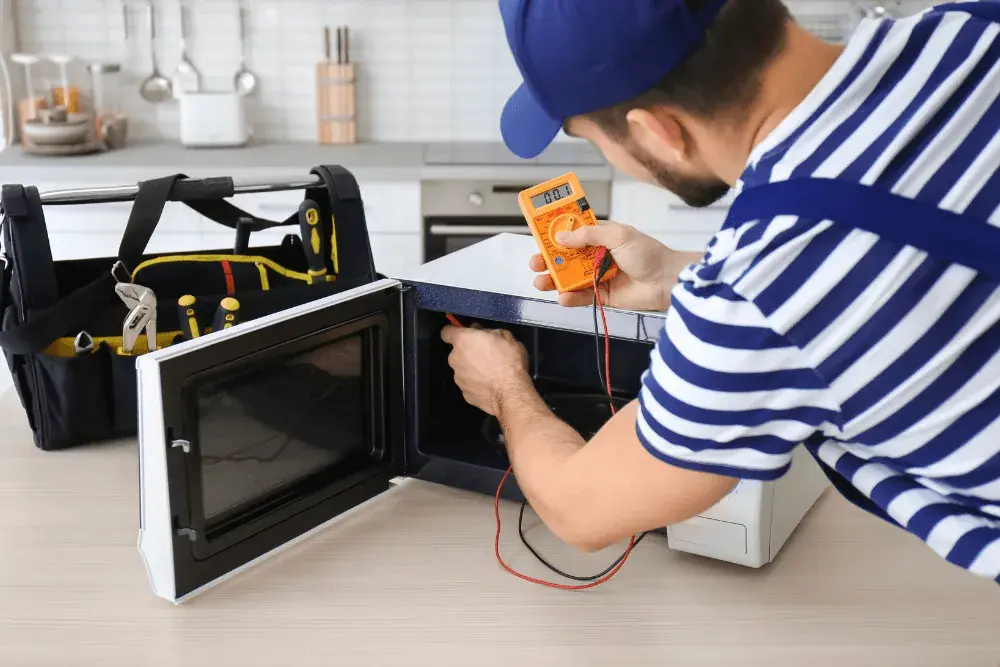 Microwave repair technician